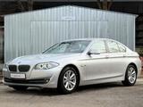 BMW 520 i Limousine /TEMPOMAT/BI-XENON/NAVI/PDC/MLTF - gebrauchte BMW 520 aus dem Jahr 2012