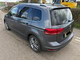 Volkswagen Touran 1.8 TSI DSG Highline Highline - VW Touran von privat