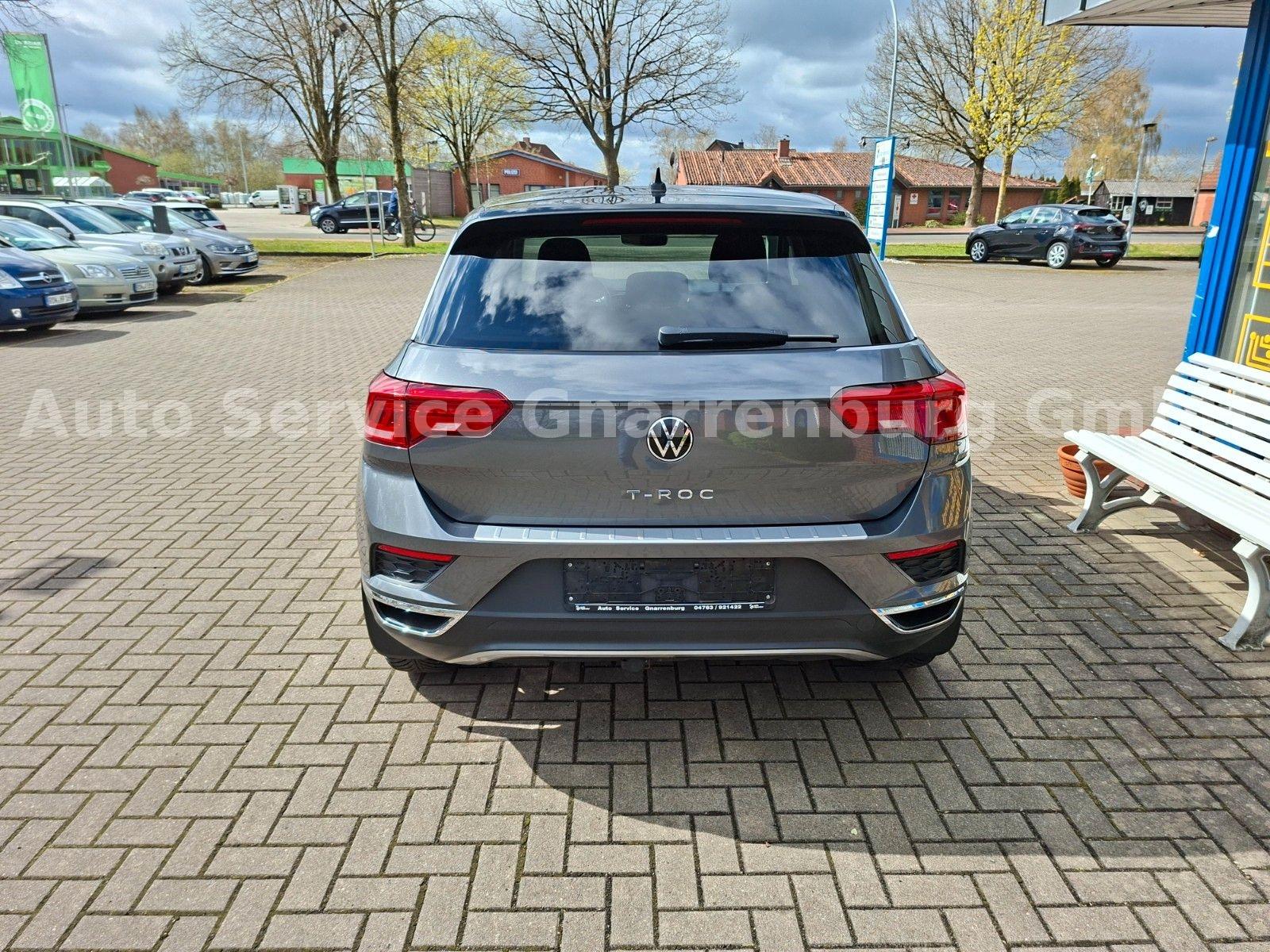 Volkswagen T-Roc United Standheizung, AHK, DSG, Allwetterr.