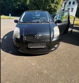 Toyota Yaris Luna 1,0-l-VVT-i Luna - Toyota Yaris Luna mit Benzin-Antrieb