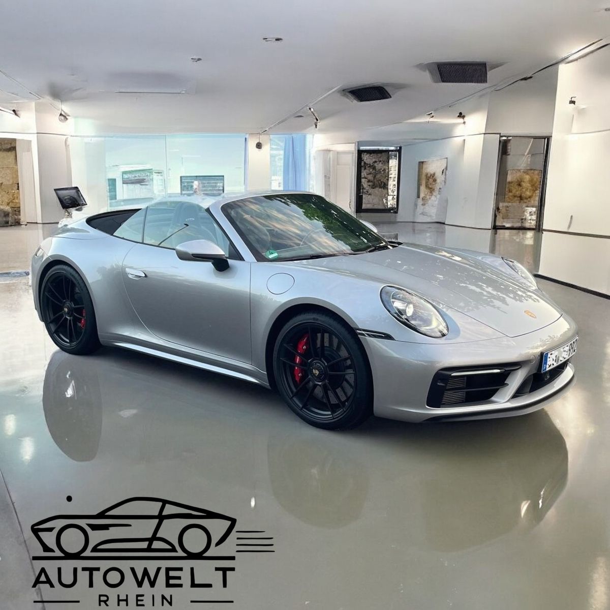 PORSCHE 992 GTS *Matrix * GT-Silber