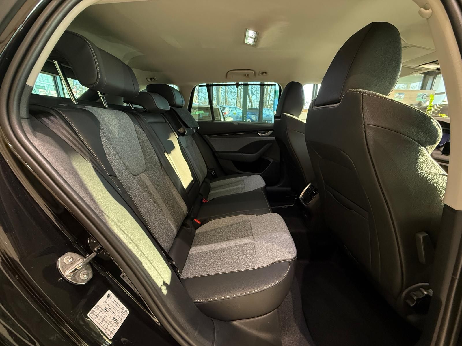 Skoda Octavia - Bild 8