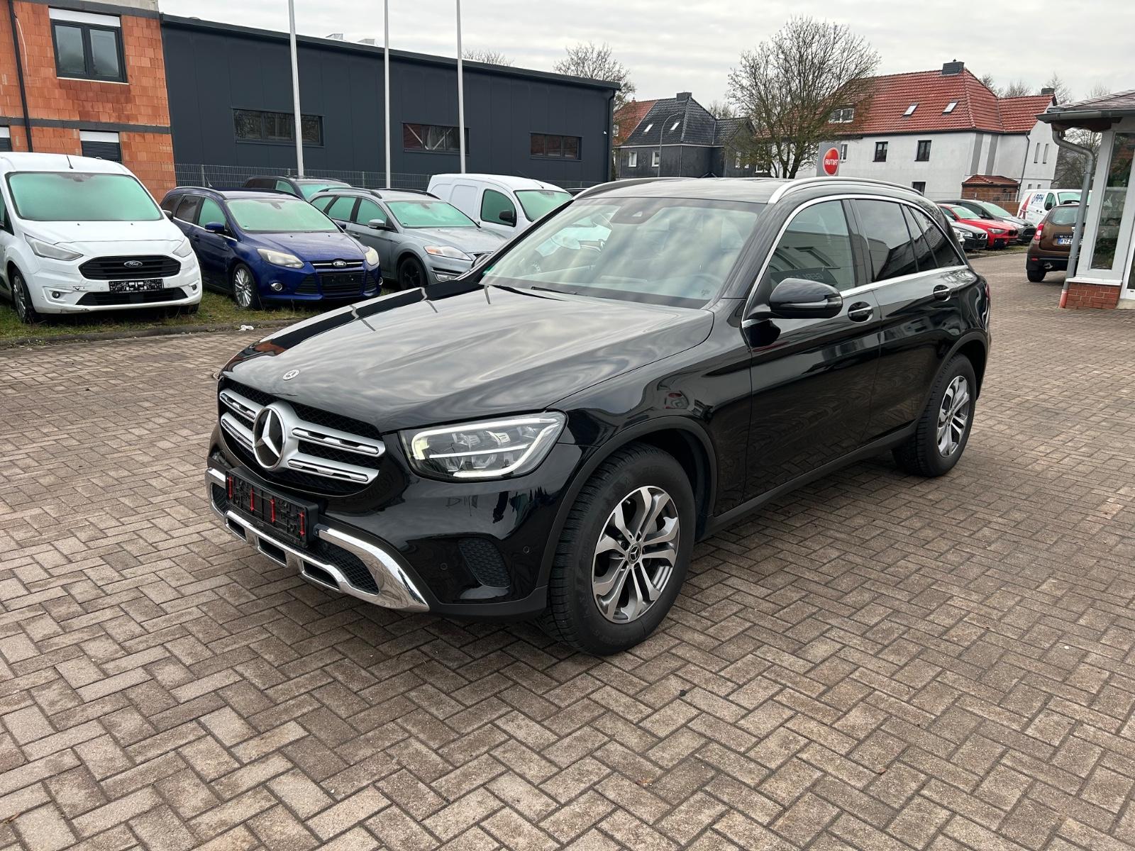 Mercedes-Benz GLC 200 4Matic LED AUTOM. NAVI SHZ
