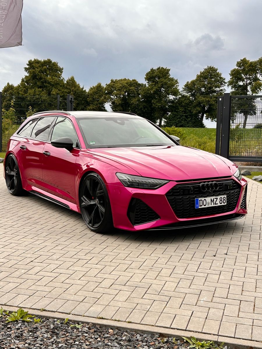 AUDI RS6 - Matrix* AHK* Pano* MwSt* HUD* Sternrubin