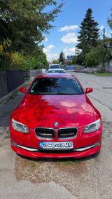 BMW 318i Coupé rot E92 - TÜV Neu  - BMW 318 mit Benzin-Antrieb: Coupé