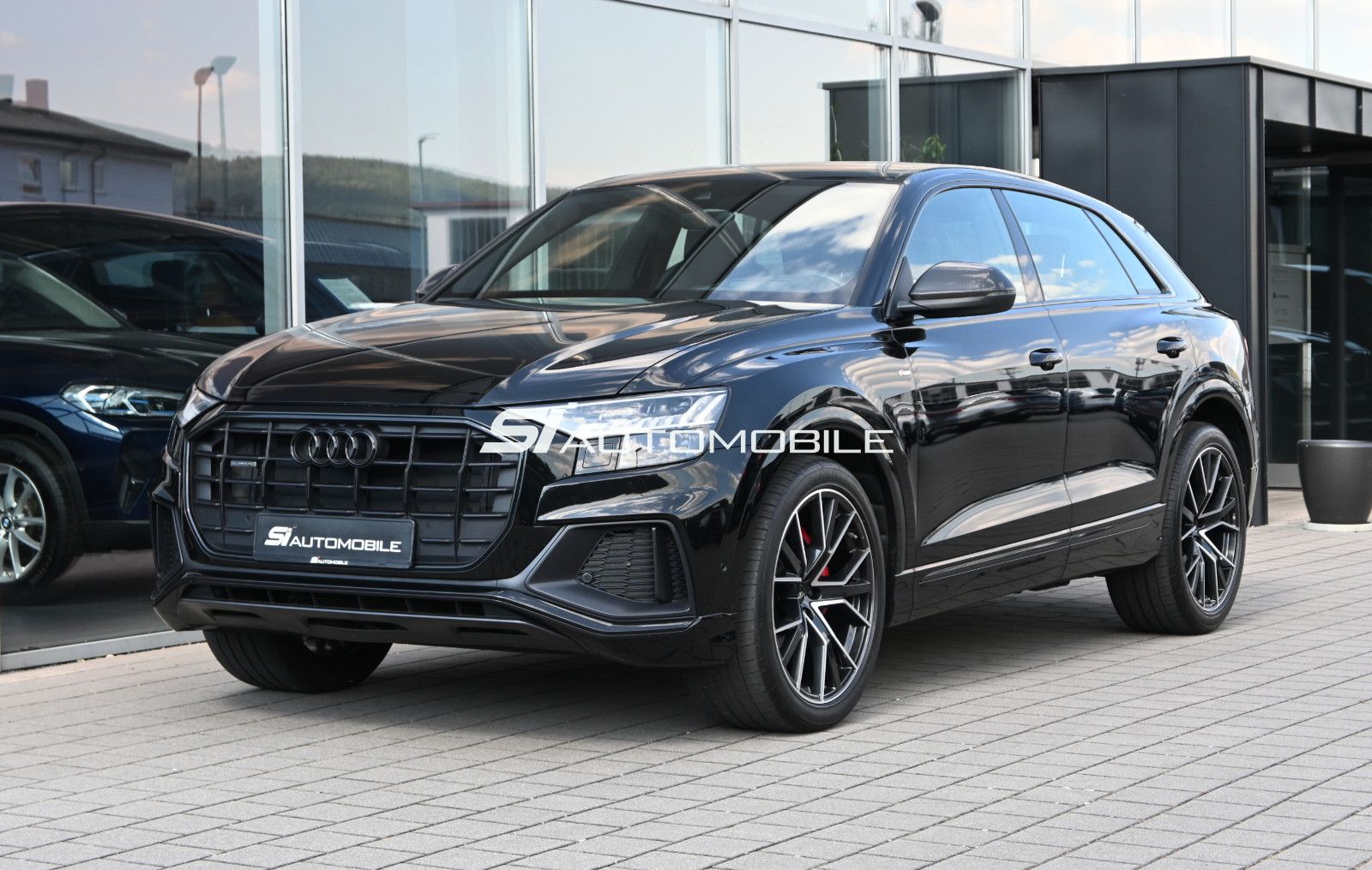 Fahrzeugabbildung Audi Q8 50 TDI qu S LINE COMPETITION PLUS °AHK°HUD°22