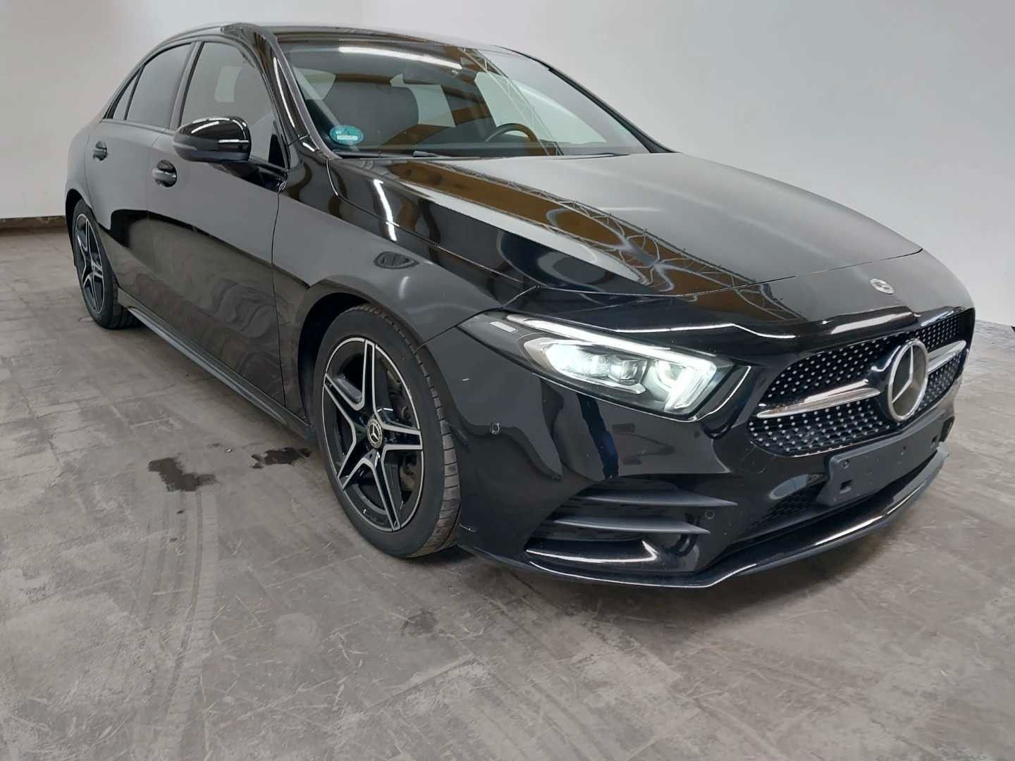 Mercedes-Benz A 250 Limousine AMG Navi,224PS M2023