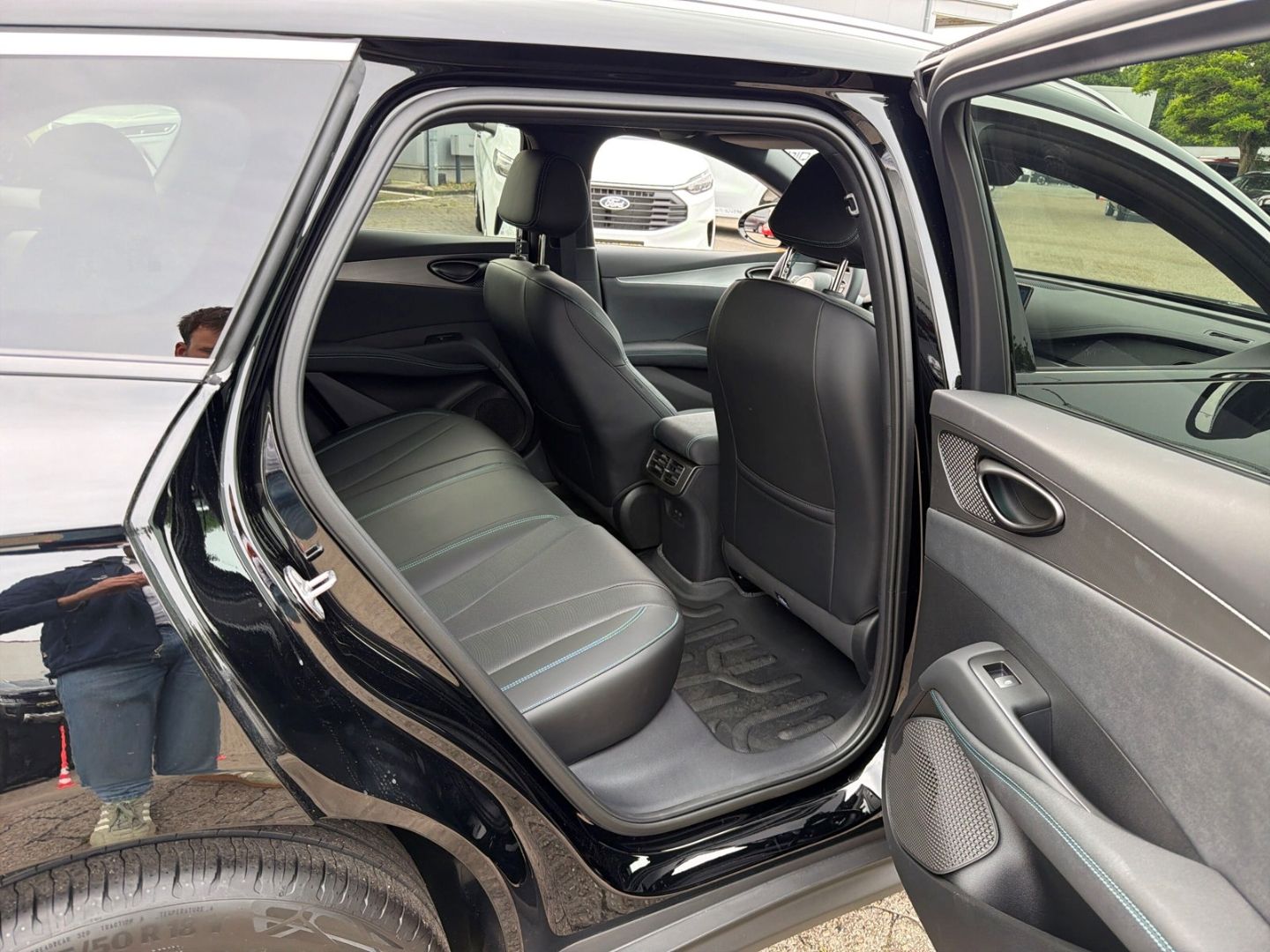 BYD SEAL