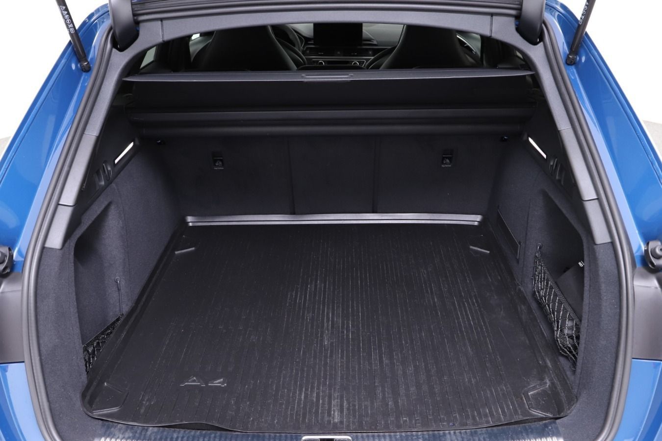 Audi RS4 - Bild 16