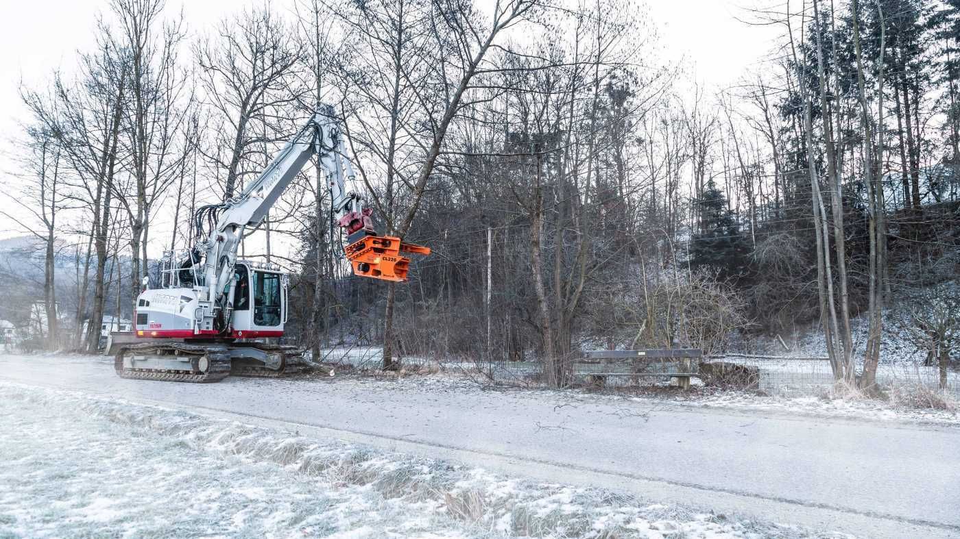 Fahrzeugabbildung Andere Westtech Woodcracker CL320 Fällkopf Fällgreifer