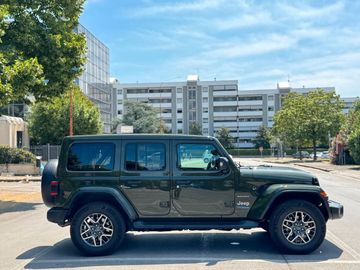 Jeep Wrangler - 5