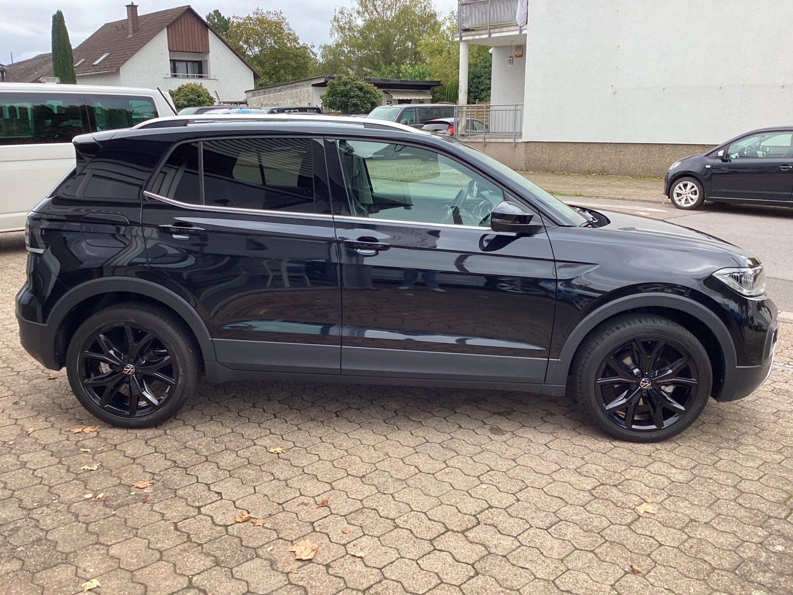 Fahrzeugabbildung Volkswagen T-Cross Style 1.0 TSI ACC LED Virtual Cockpit