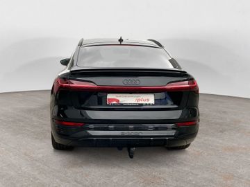 Audi Q8 e-tron - 4