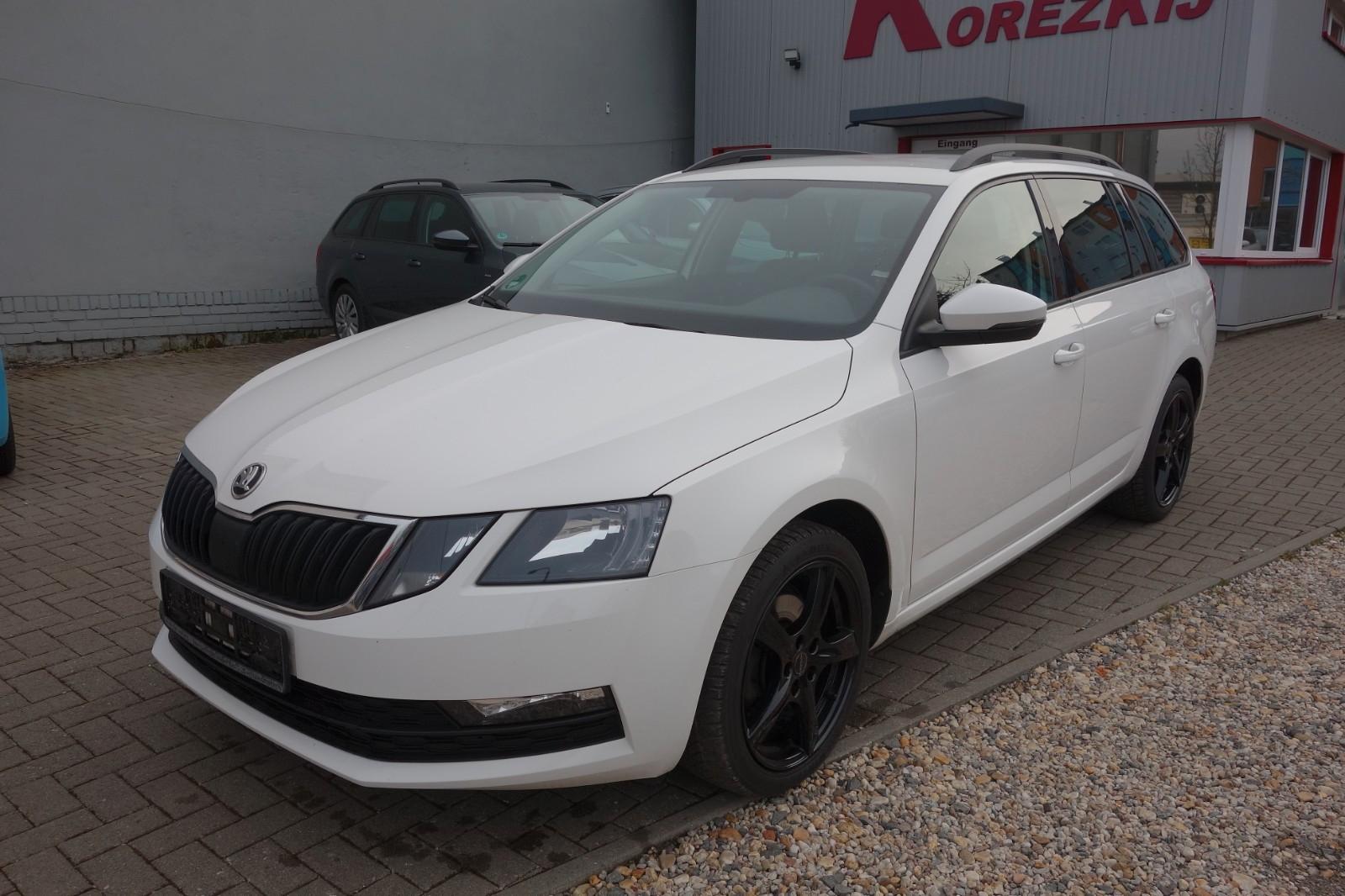 Skoda Octavia Combi 2.0 TDI DSG Tour NAVI/ACC/AHK/2.HD