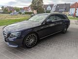 Mercedes-Benz E 200 T-4MATIC VOLLAUSST/ Garantie  - blaue Mercedes-Benz E 200