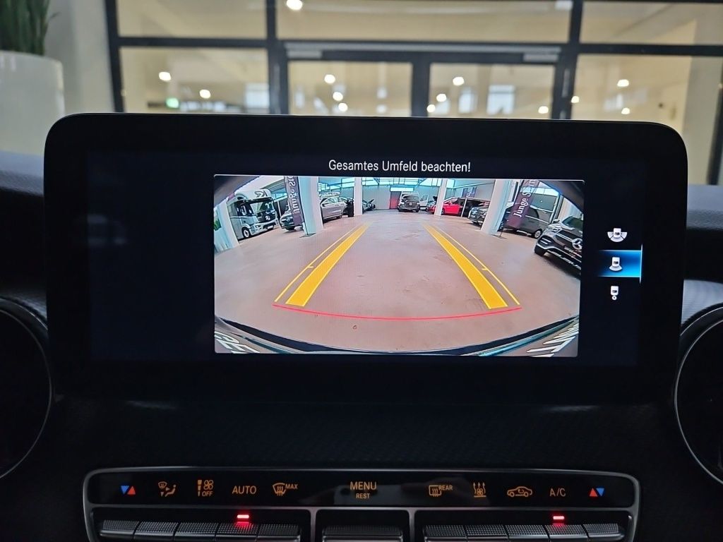 Fahrzeugabbildung Mercedes-Benz V 300 ED lang 4x4 7 Sitze AMG 2,5tAHK Sound STHZ