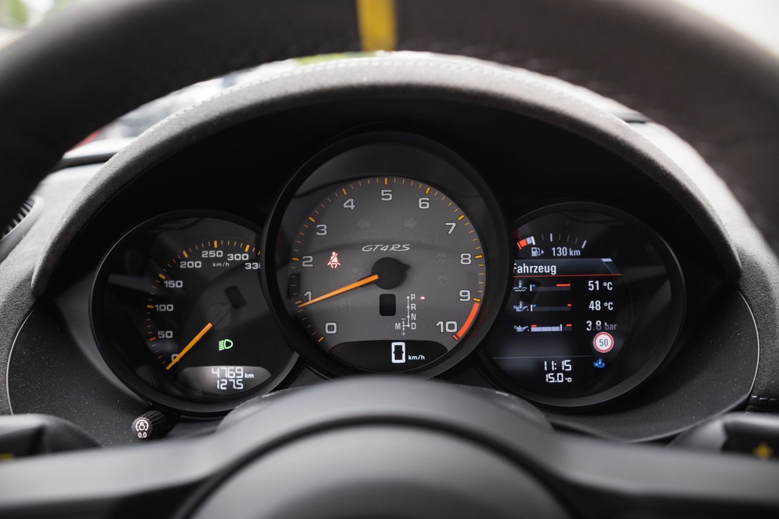 Fahrzeugabbildung Porsche Cayman 718 GT4RS-Lift-Weissach-Paket-BOSE-