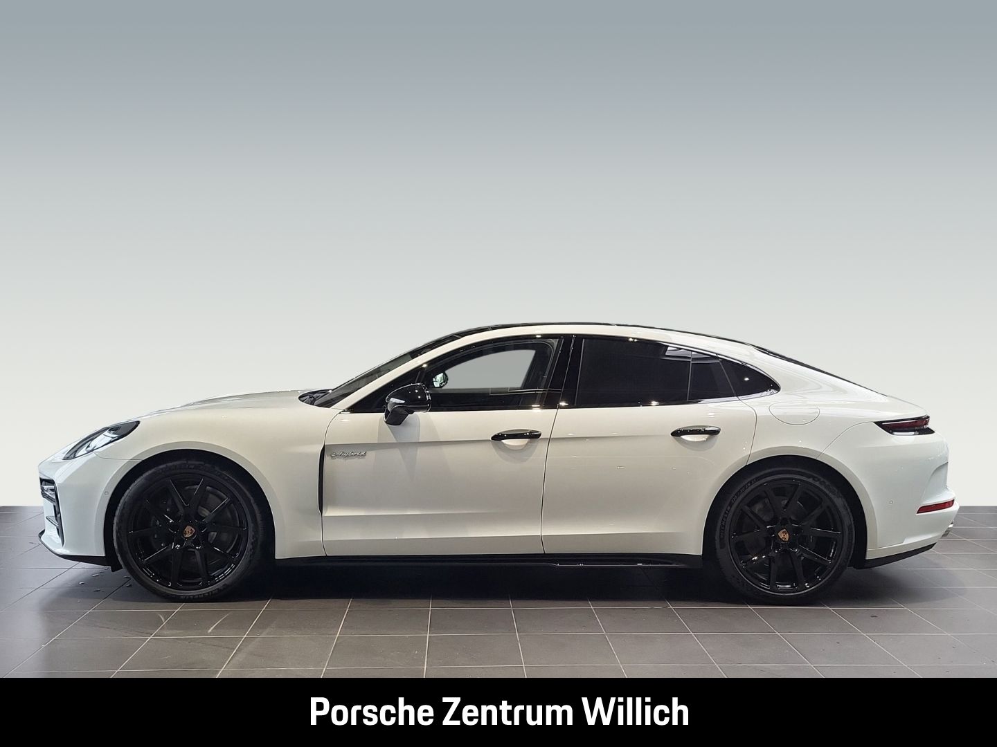 Porsche Panamera 4 E-Hybrid InnoDrive Head-Up Soft-Close imagem 2
