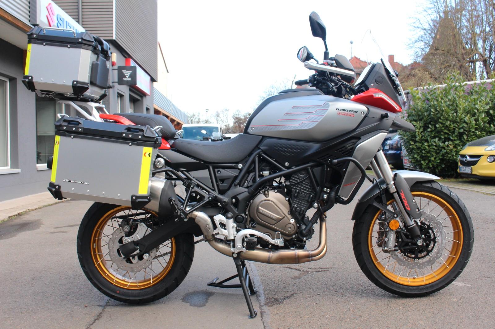 QJ Motor SRT 700 SX 3Koffer, 3J. Garantie