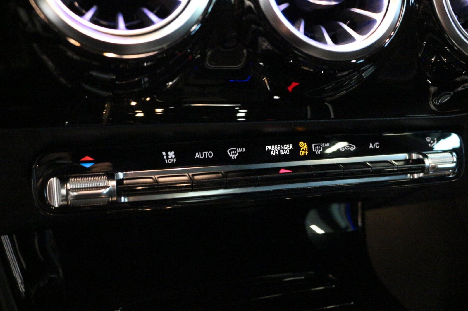 Mercedes-Benz CLA 200 Progressive Widescreen*Kamera*Ambiente