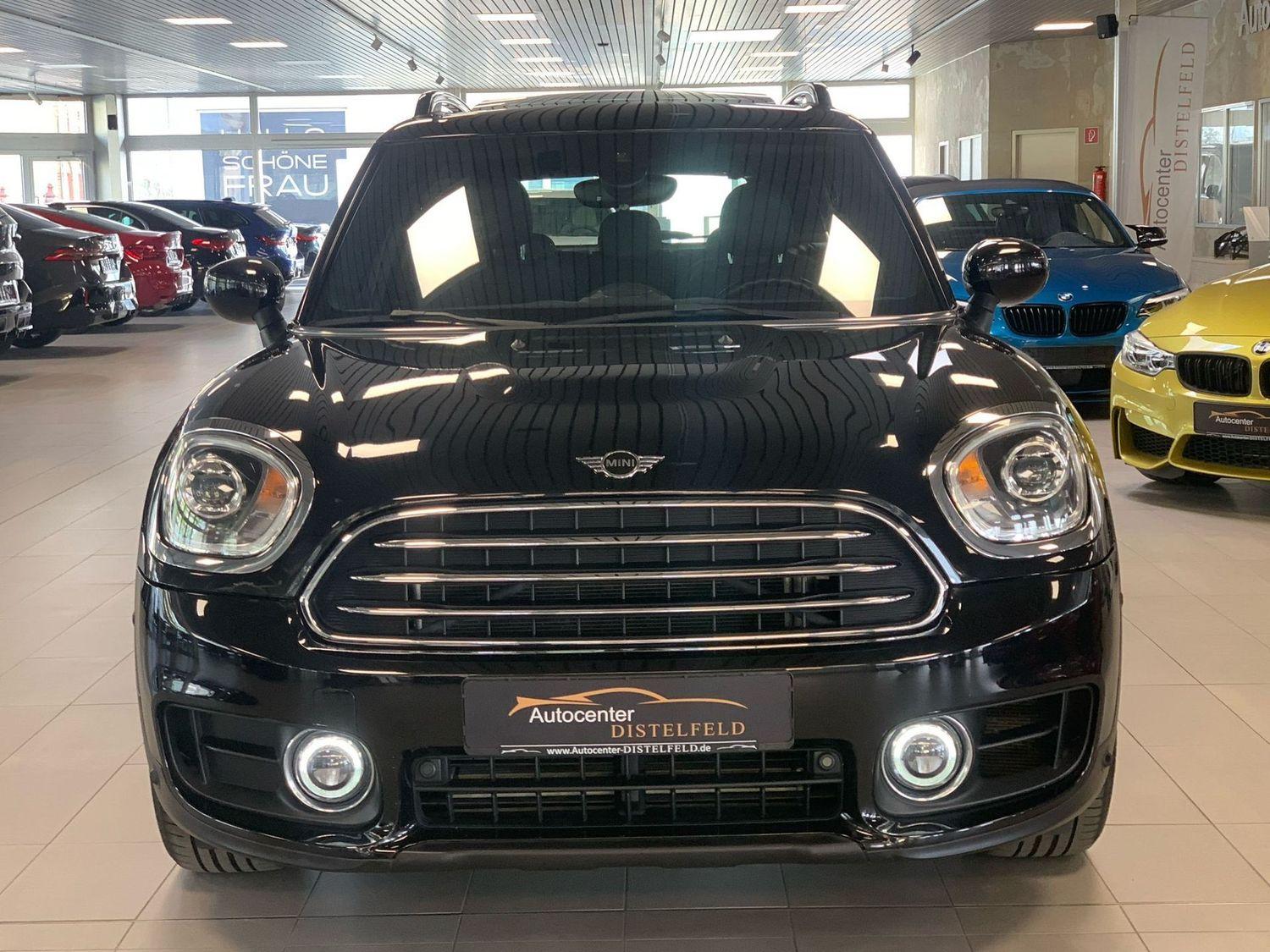 MINI Cooper Countryman All4 Automatik Panorama Leder 