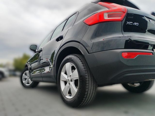 VOLVO XC 40 (Bild 23 von Array)