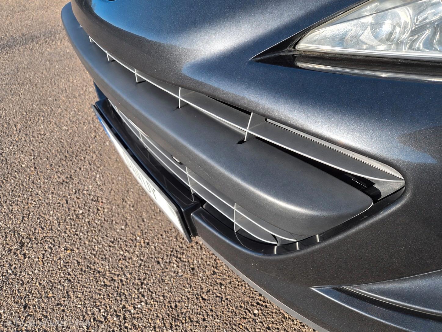Peugeot 207 2011 — photo 6