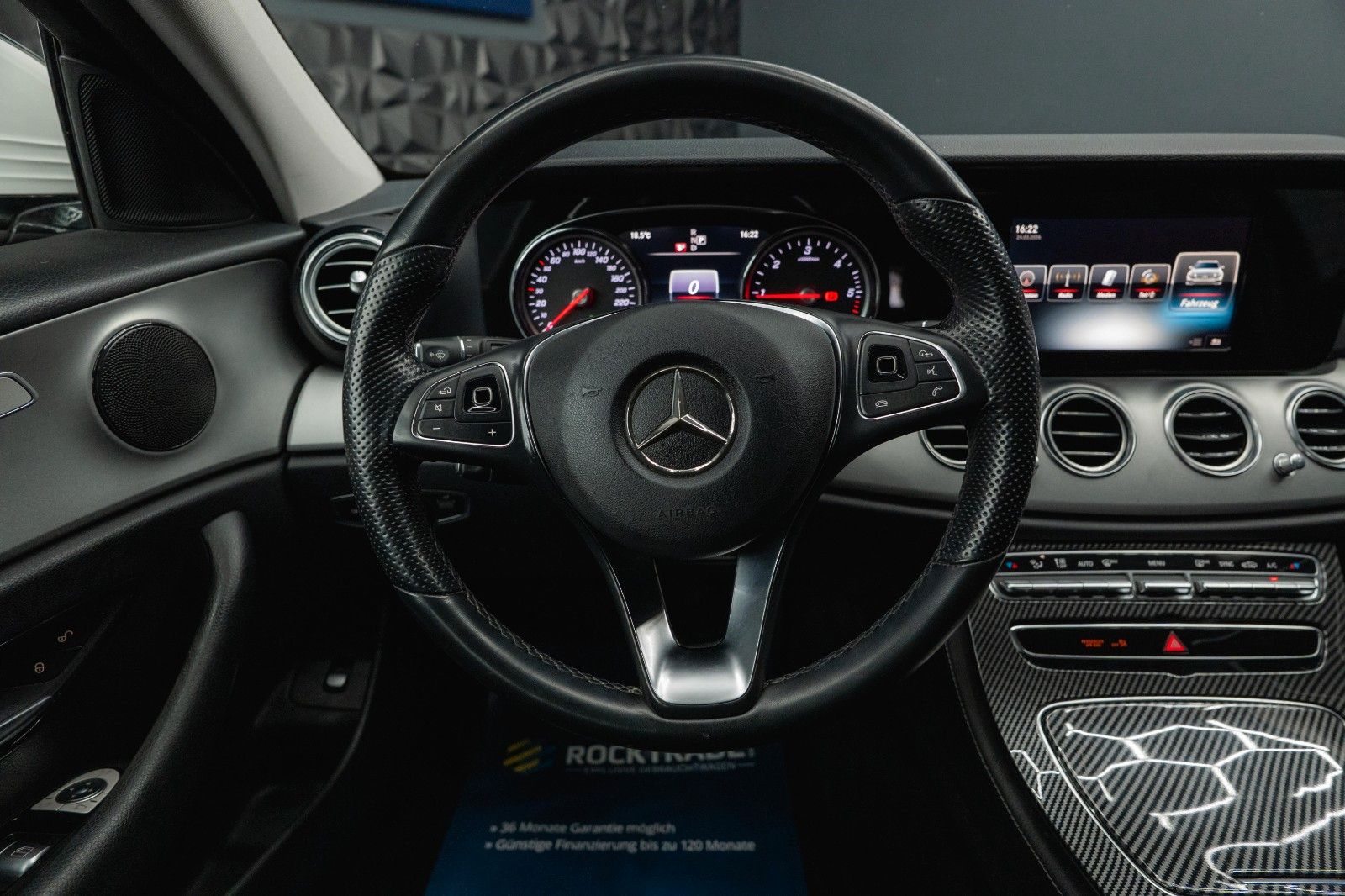 Fahrzeugabbildung Mercedes-Benz E 220d 4Matic Business *LED*Kamera*Scheckheft*