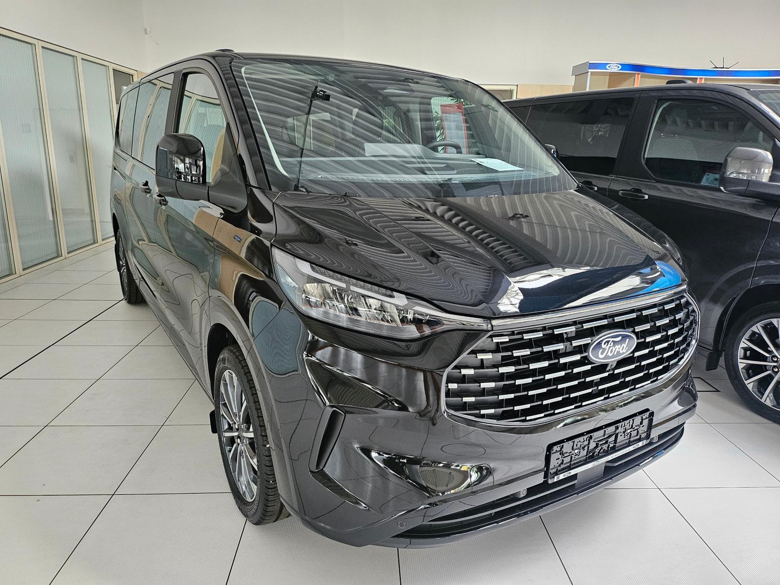 Ford Tourneo Custom L1 TiTANIUM X VOLL AUTOMATIK 5 JA