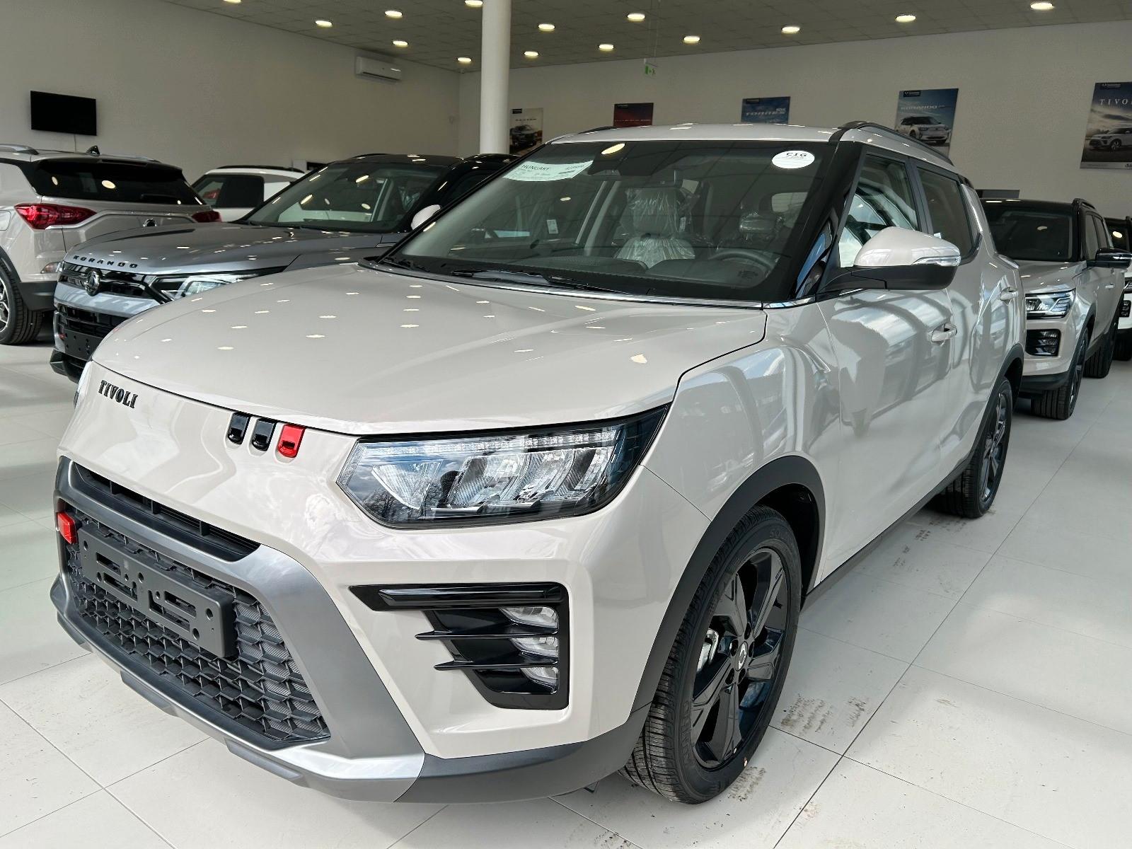 Ssangyong Tivoli 1.5 GDI 4x2/Sofort
