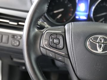 Toyota Avensis 1.8 KLIMA SITZHEIZUNG KAMERA 1.HAND