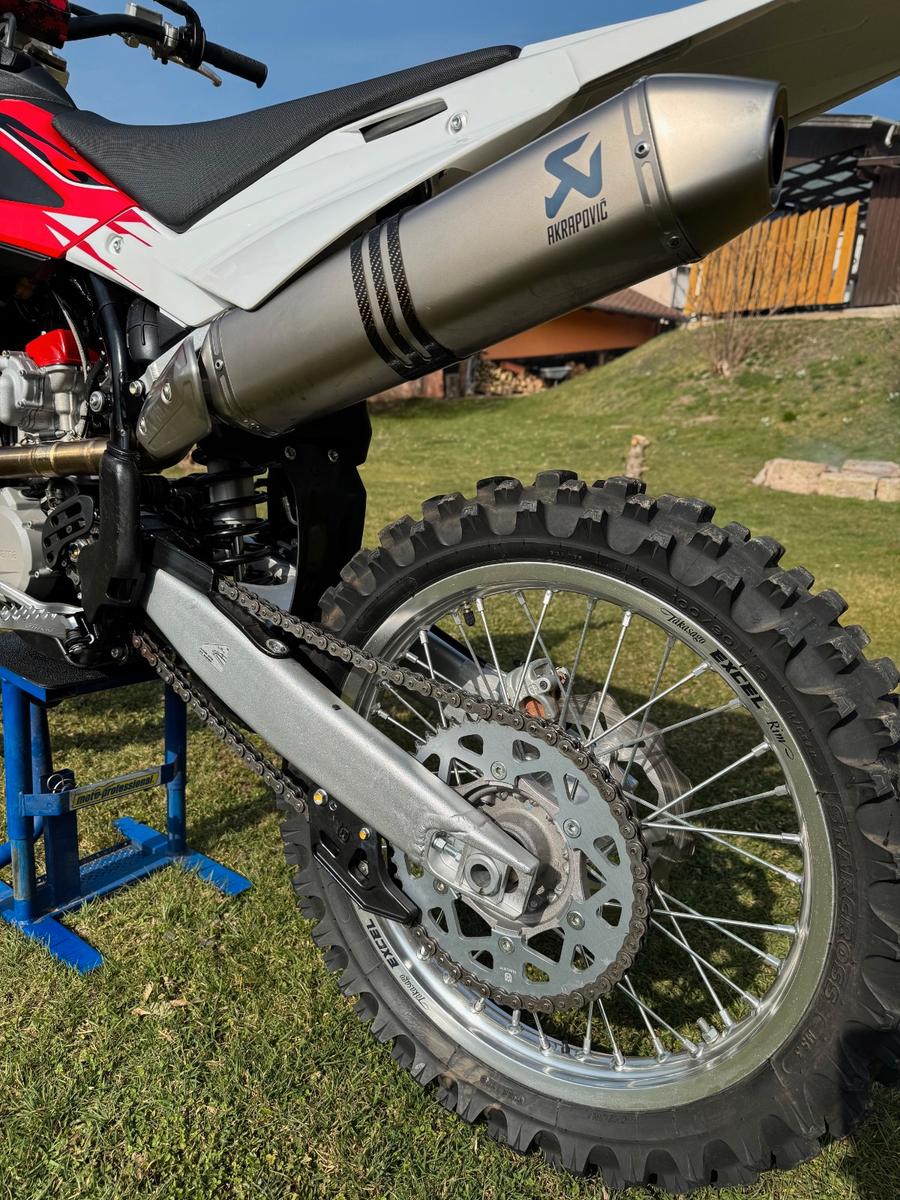 Husqvarna  2013 — photo 14