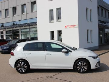 Volkswagen Golf VIII Move KLIMA LED ALU