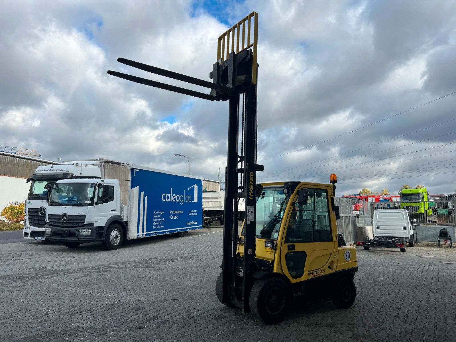 Fahrzeugabbildung Hyster H3.5 FT / Drehgerät / Hubhöhe: 3.61m / nur 970h!