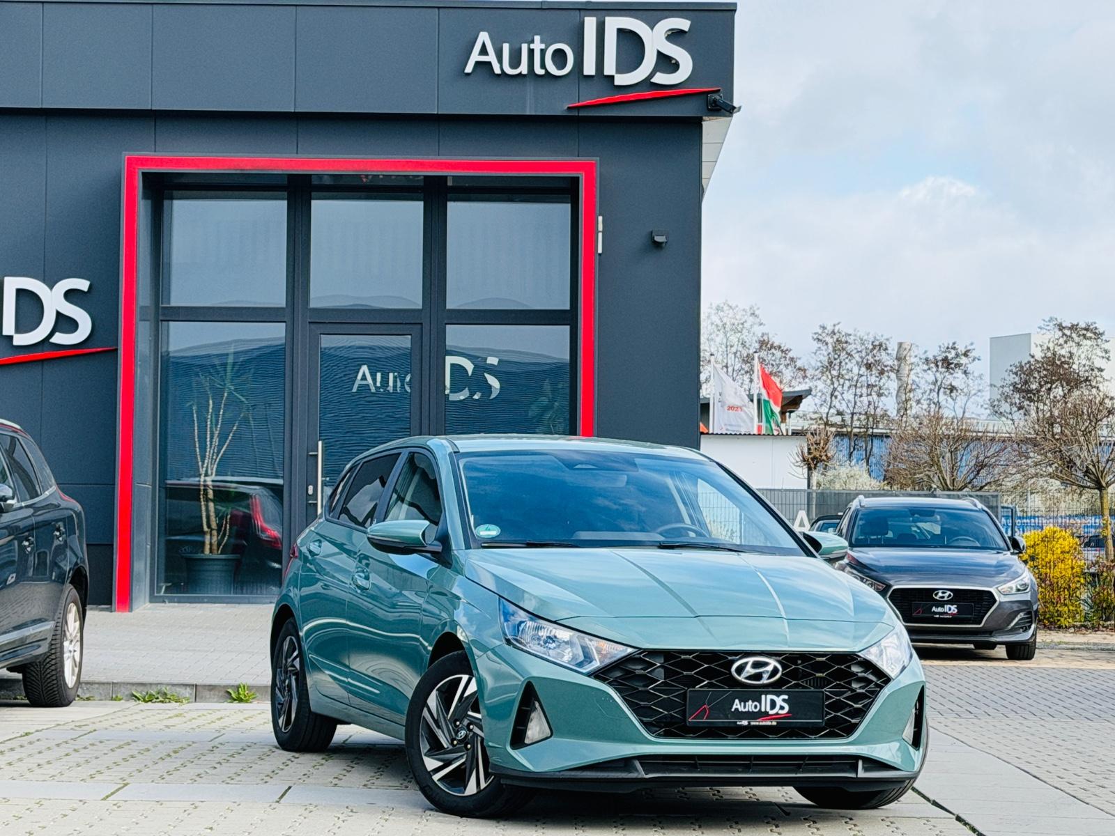 Hyundai i20 Edition 30 AHK/Klima/SHZ/Garantie