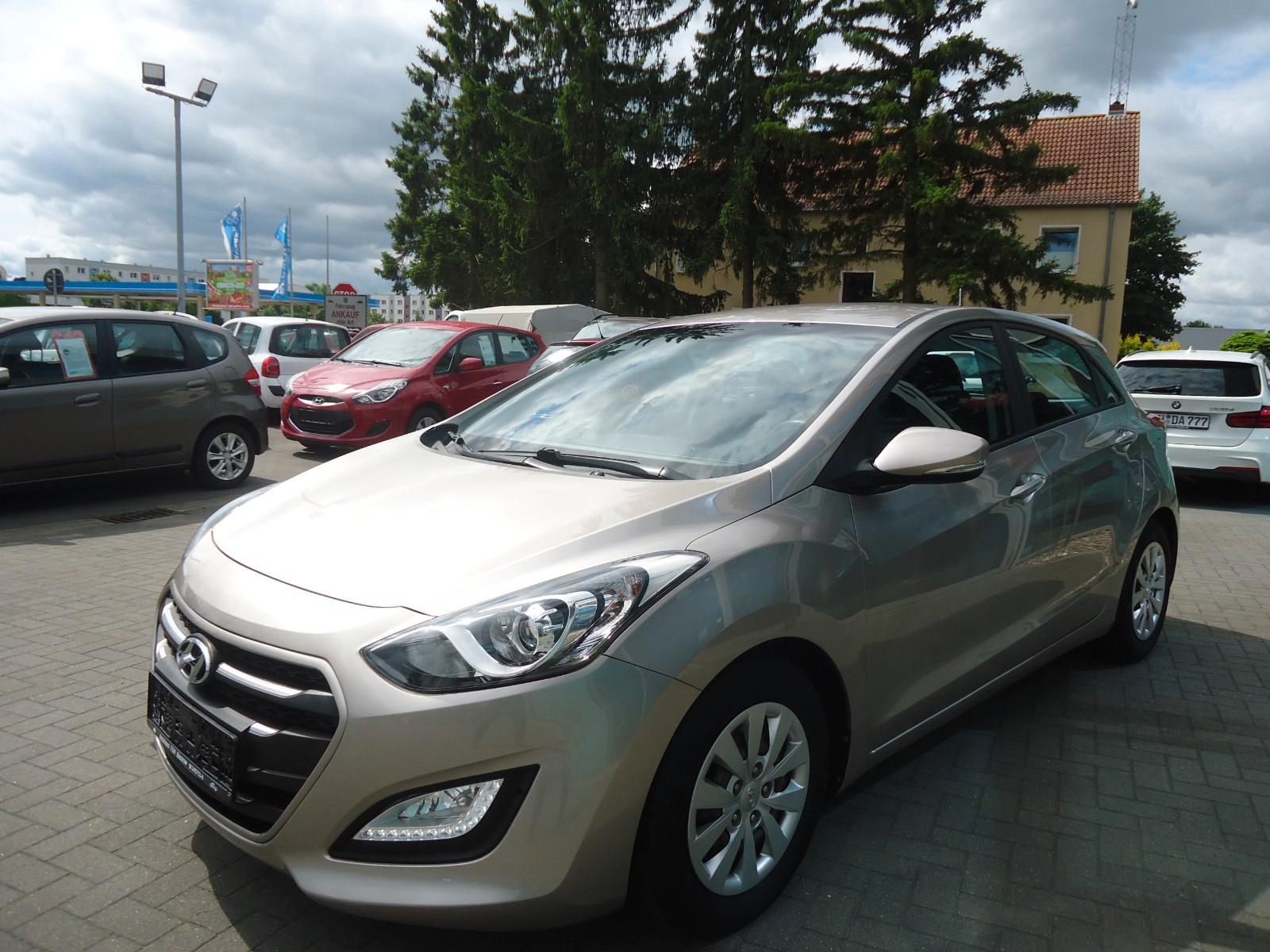 Hyundai i30 blue Trend