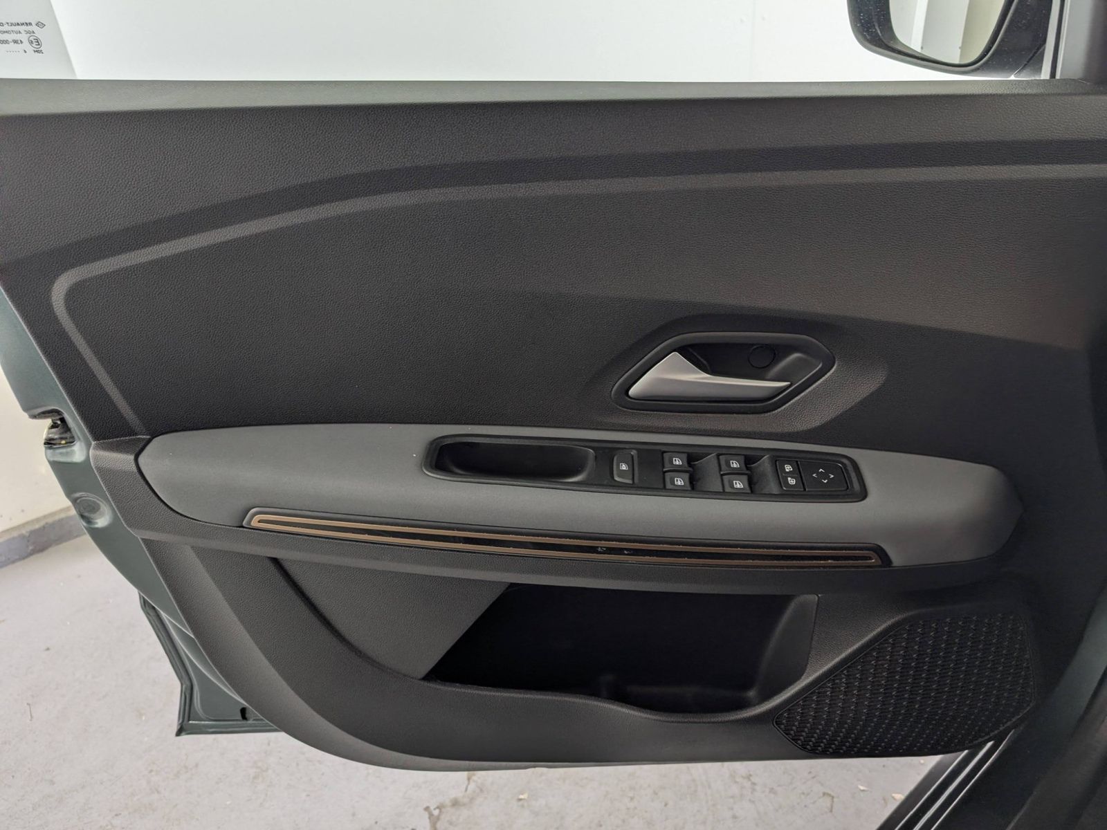 DACIA Jogger  TCe 110 Extreme+ 7-Sitzer Navi SHZ – Bild 33