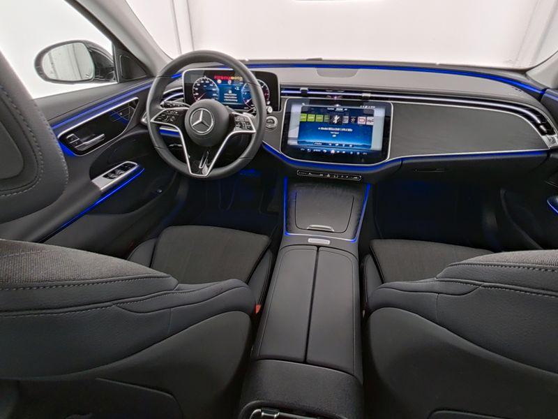 Mercedes-Benz E 220 T d , AVANTGARDE AHK DISTR KAMERA SPUR