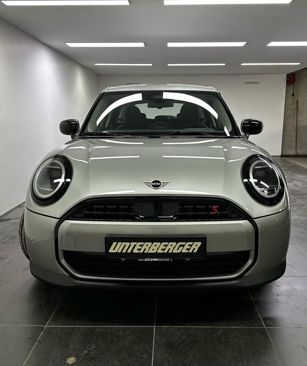 MINI Cooper S Classic Trim HuD Shz LED Wireless Charg