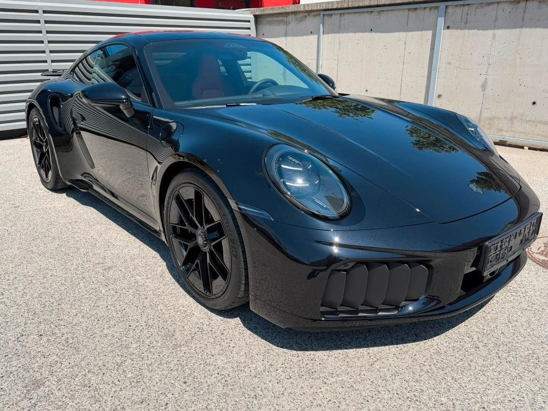 Porsche 992 Turbo S Coupe Lift Burmester Carbon PASM 21 imagem 3