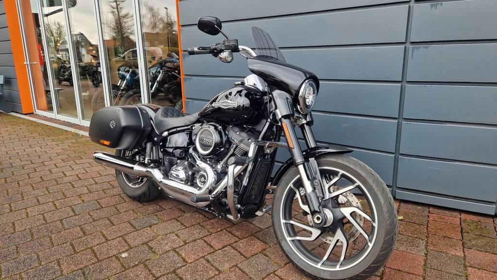 Harley-Davidson FLSB SPORT GLIDE 
