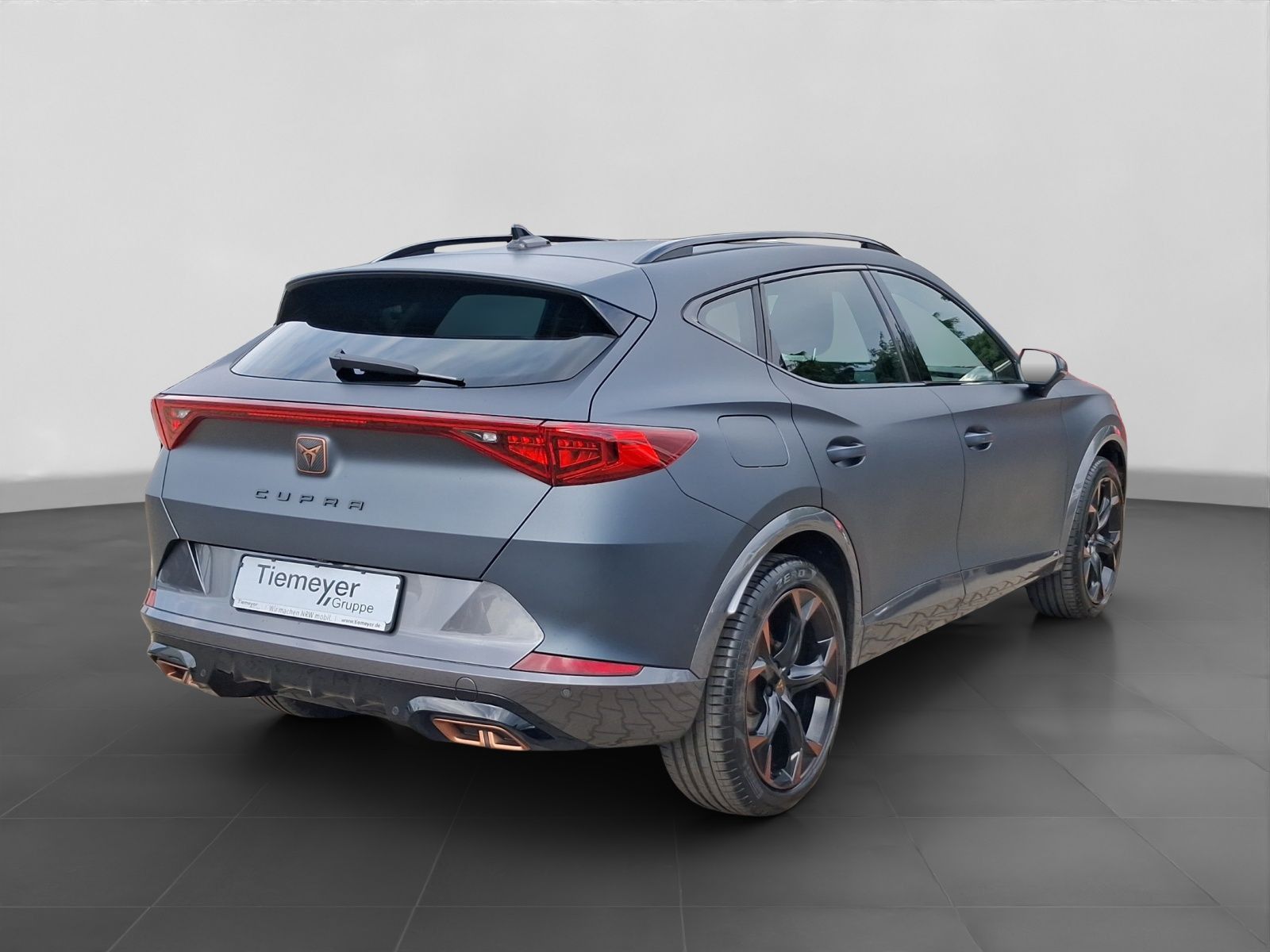 Cupra Formentor 1.4 eHybrid MATT PANO KAMERA LM19 AHK imagem 3