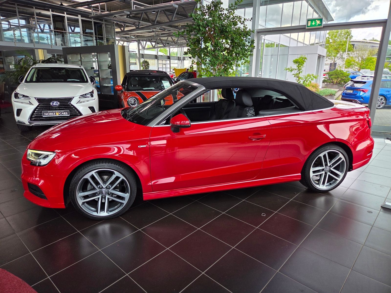 Fahrzeugabbildung Audi A3 Cabriolet 35 TFSI S line sport B&O LED NAV