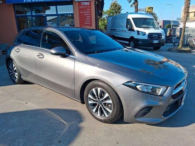 MERCEDES-BENZ Mercedes-benz A 180 d Business Extra