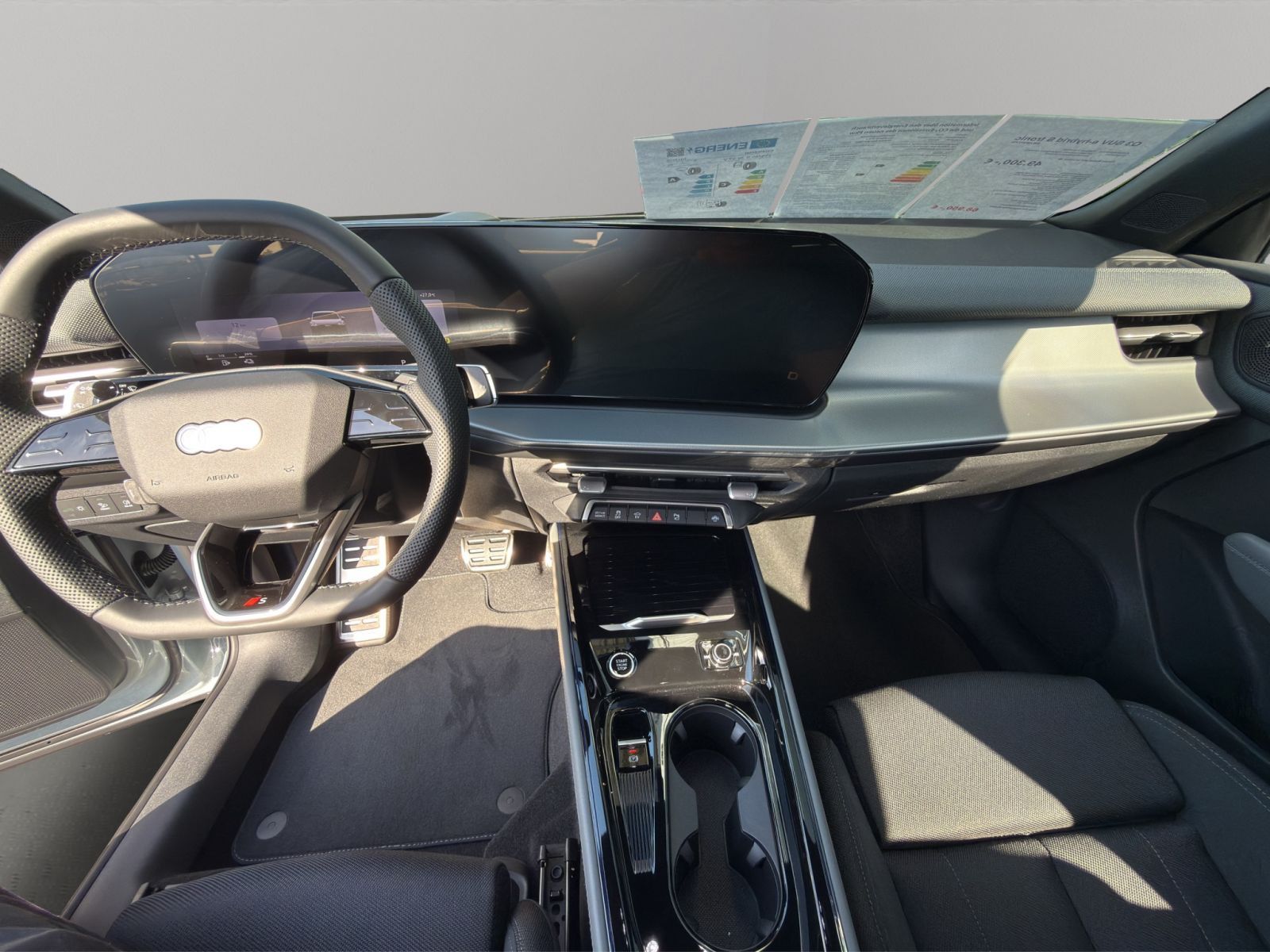 Audi Q3 SUV e-hybrid S line Matrix LED Pano HuD B&O foto 12