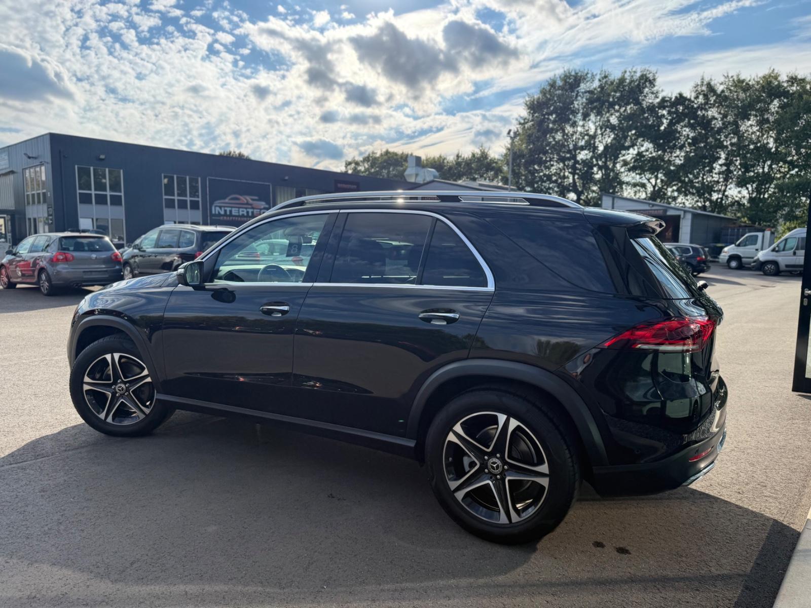 Mercedes-Benz GLE 350 d 4Matic*ACC*PANO*LED*NAVI*CAM*PDC*AHK*