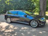 Volkswagen Passat 2.0 TDI SCR 140kW DSG Highline Varian... - Volkswagen Passat: TDI 140