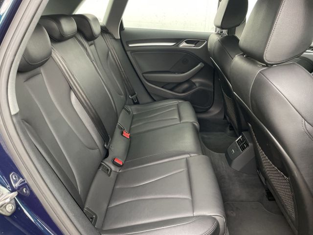 A3 Sportback 40 TFSI e-tron sport Navi/LEDER/PDC