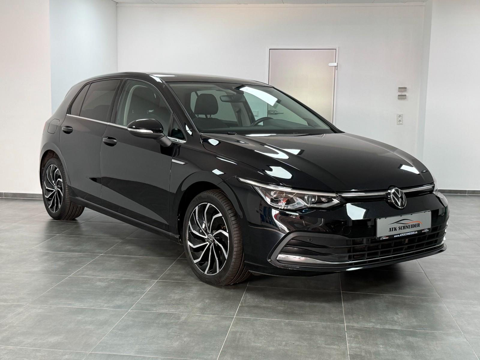 Volkswagen Golf 2.0 TSI/ACC/PANO/KAM/STHZ/AHK/MATRIX/AHK