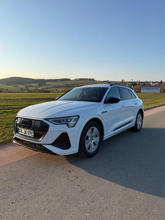 Image of Audi e-tron